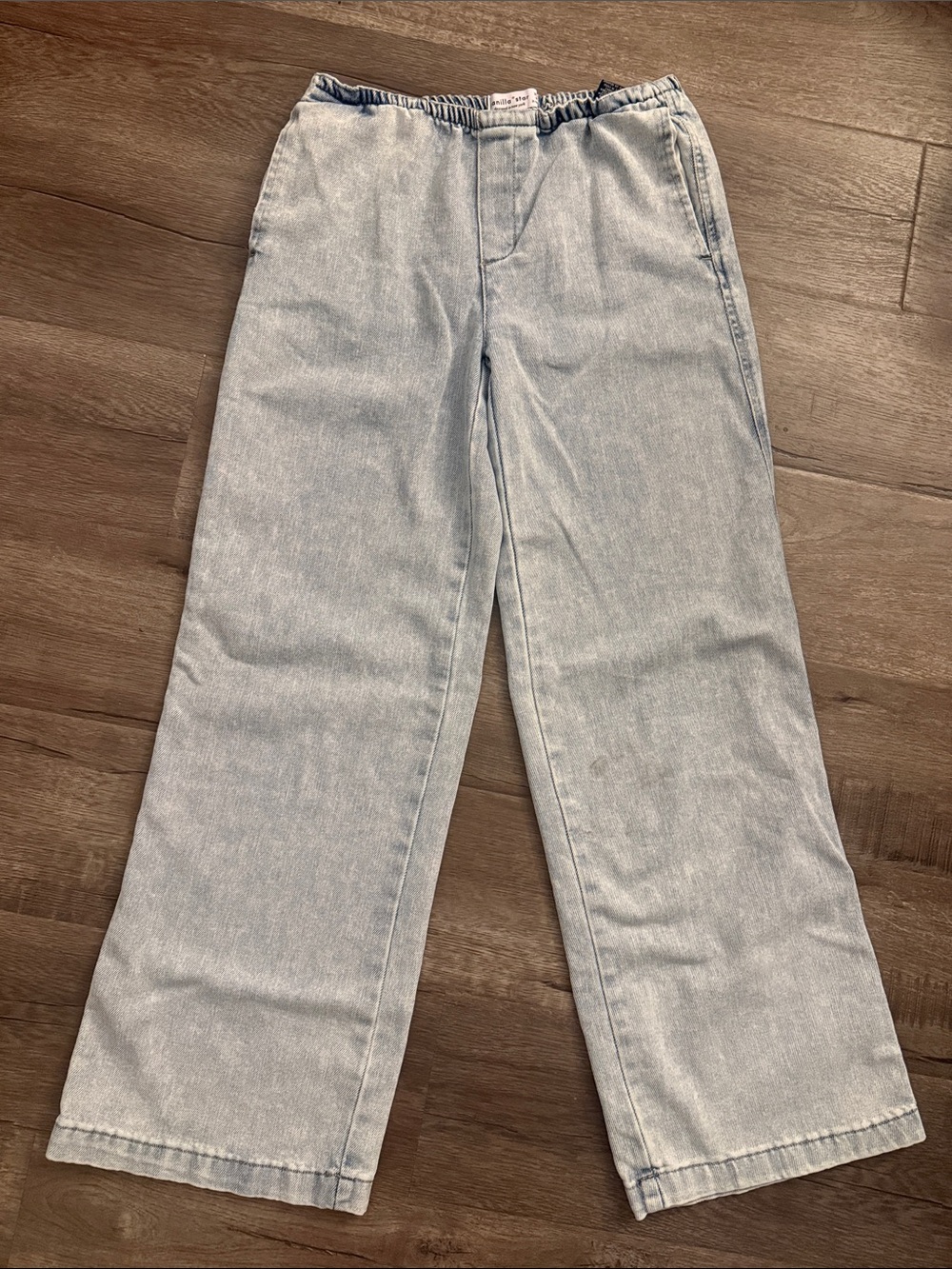 Vanilla Star Light Blue Wide Leg Jeans fits like small